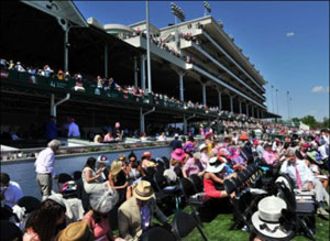 Churchill Downs Courtyard seats